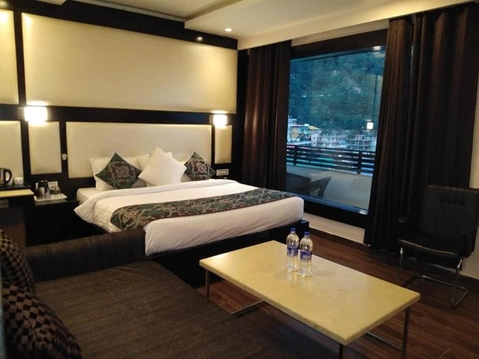 Hotel Black Magic Dharamshala Exterior foto